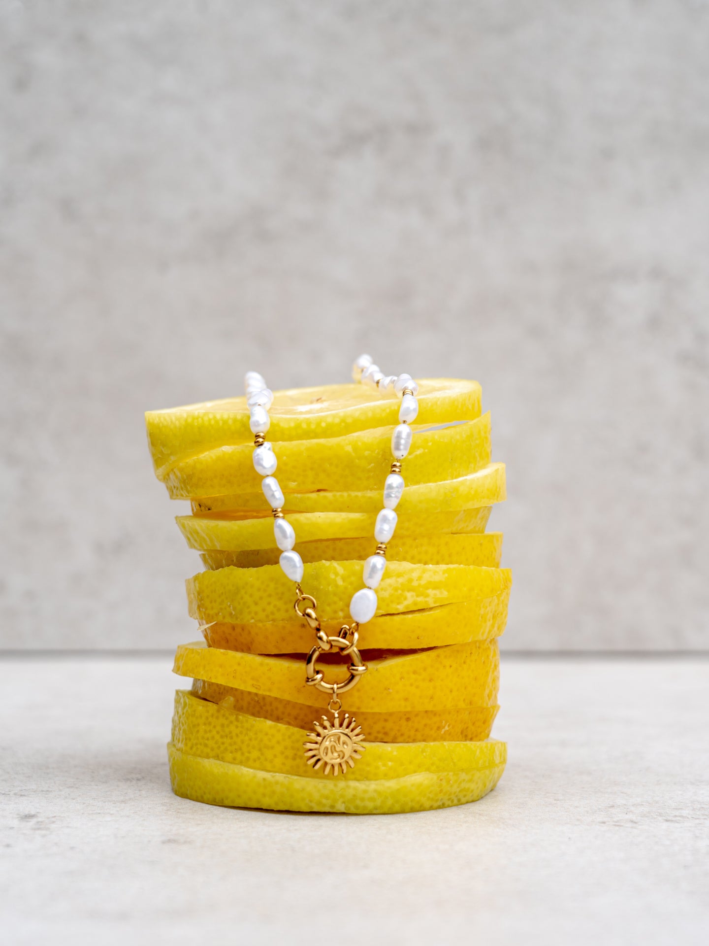 One Necklace Neckmess Sunrise