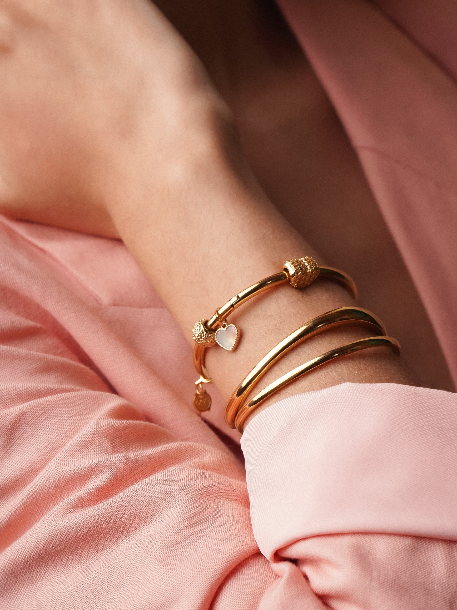 Escrava Master Oval Gold - OJEBM01G-M