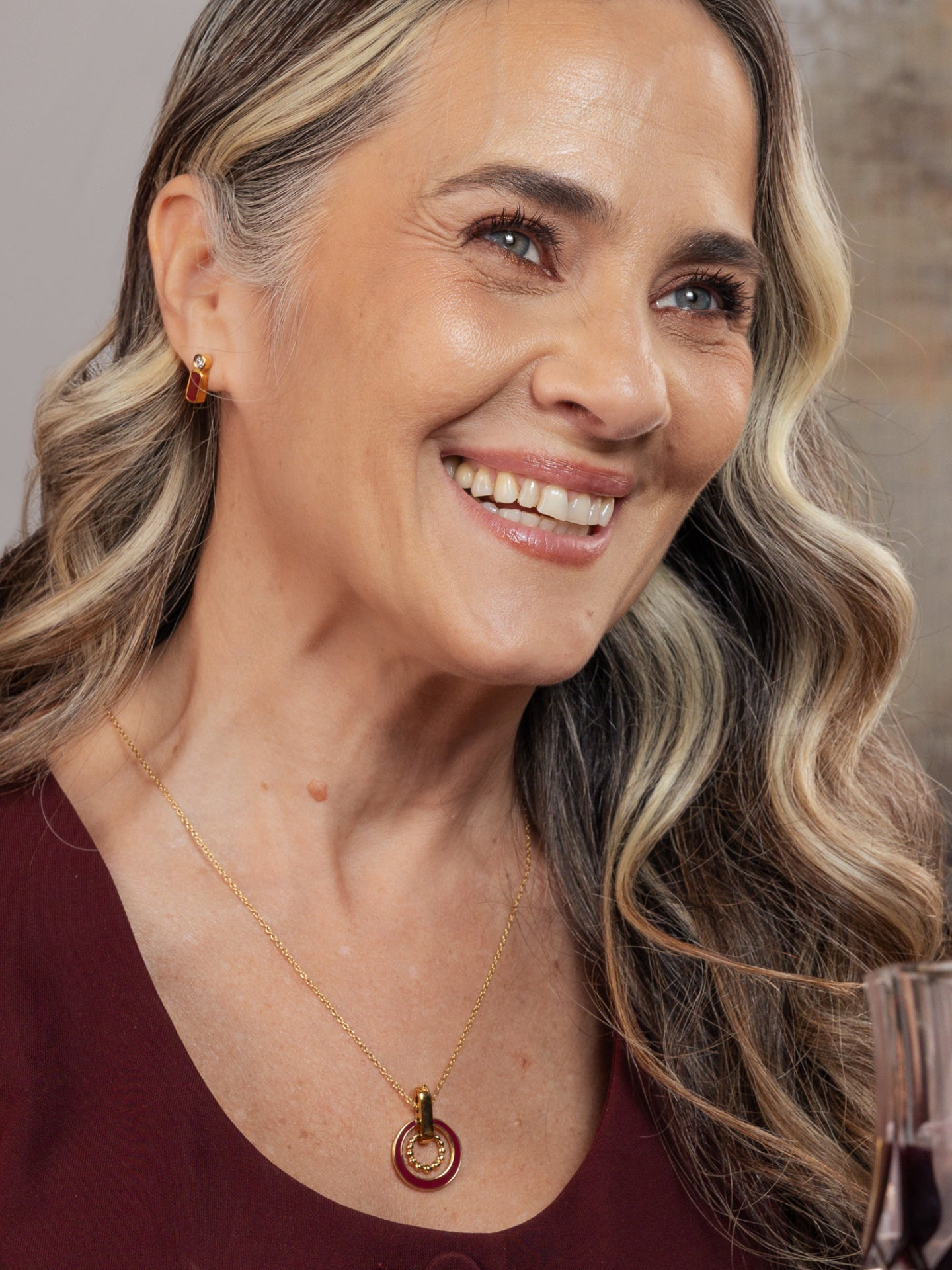 Set Colar & Brincos One Mood Rouge - OJSET17G