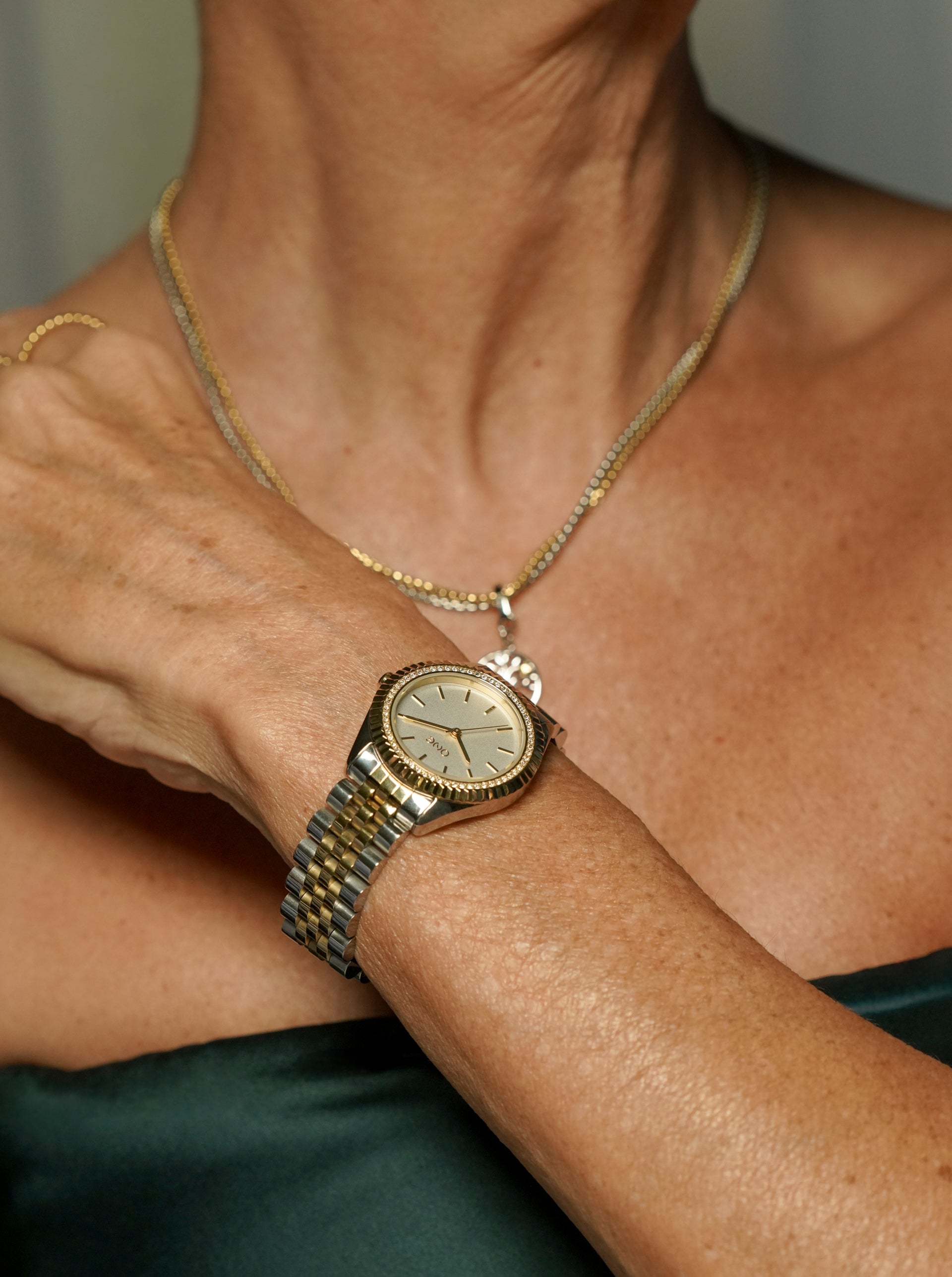 Relógio One Celebrity White - OL9192BD32L