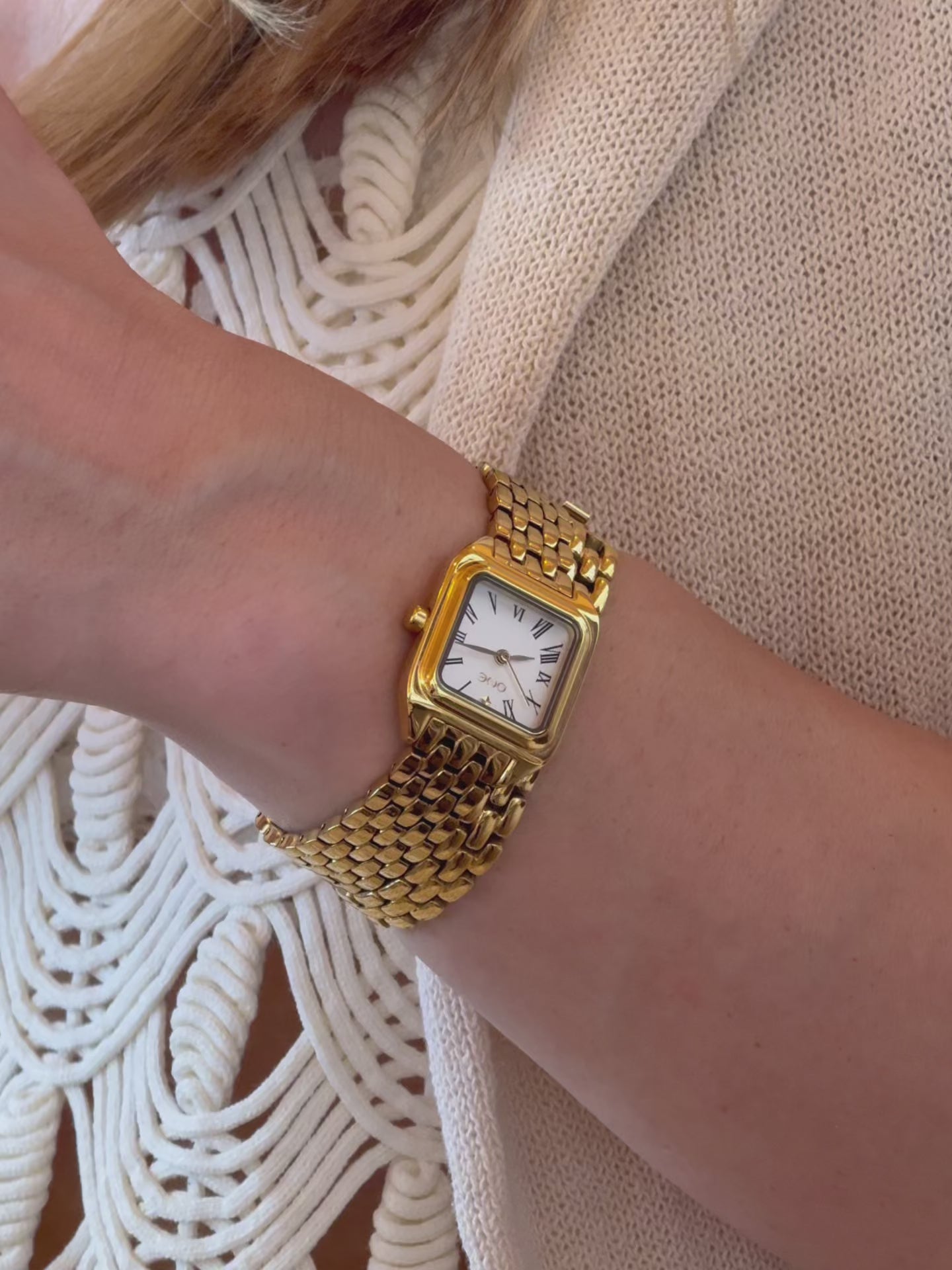 Reloj One Majesty Gold